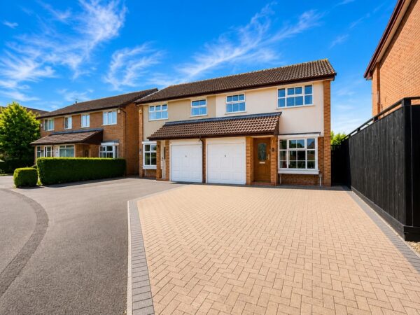 Shackleton Avenue, Bristol, BS37