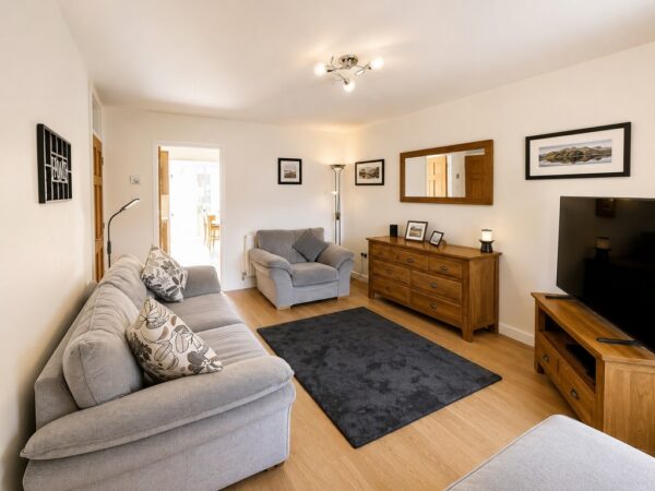 Shackleton Avenue, Bristol, BS37