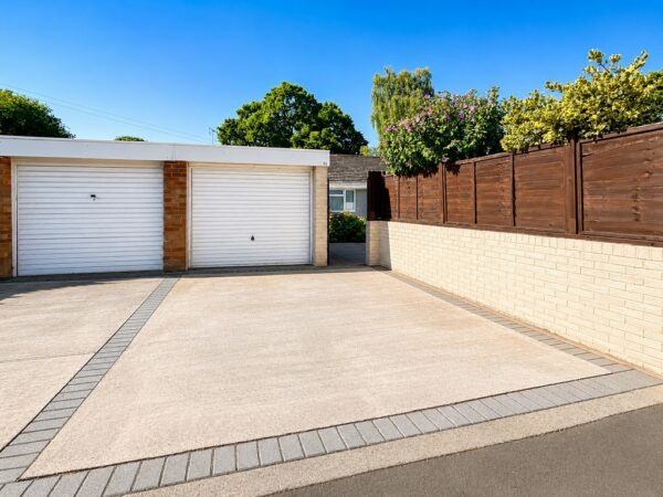 Elmwood, Yate, Bristol