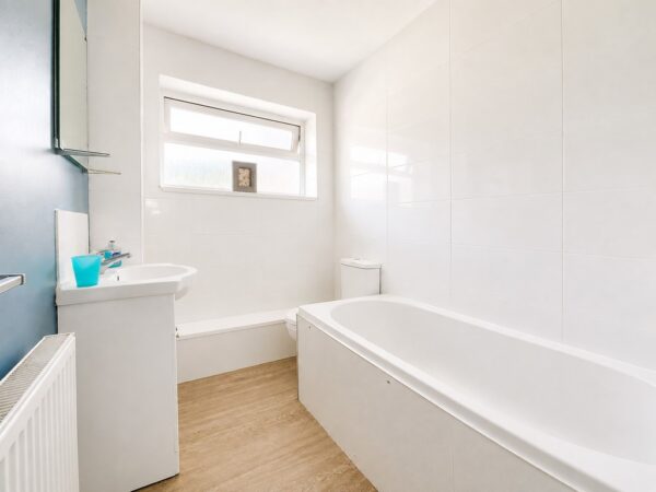 Elmwood, Yate, Bristol