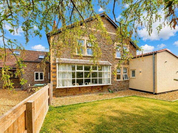 Chaingate Lane, Iron Acton, Bristol