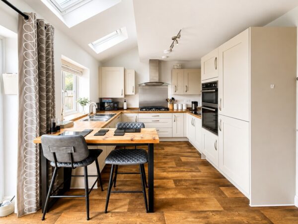 Harford Close, Bristol, BS37