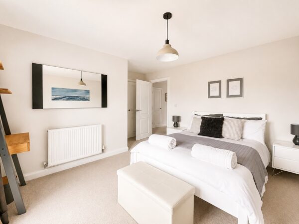 Harford Close, Bristol, BS37