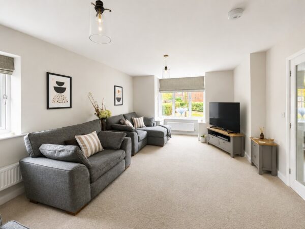 Harford Close, Bristol, BS37