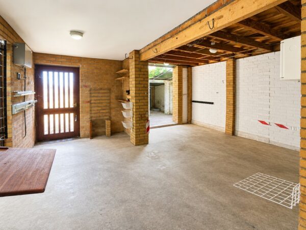 Frampton End Road, Bristol, BS36