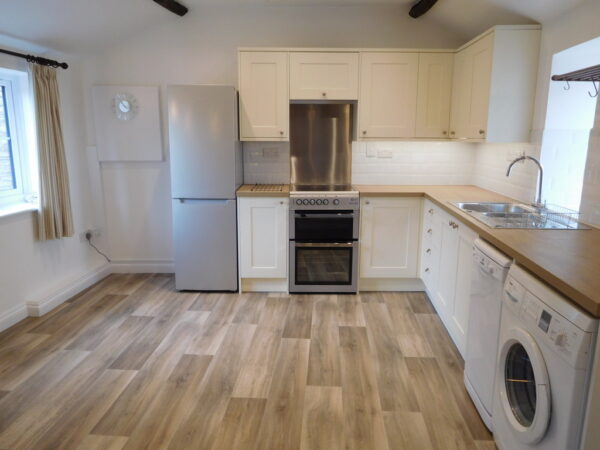 Newlands Farm, Chippenham, SN14