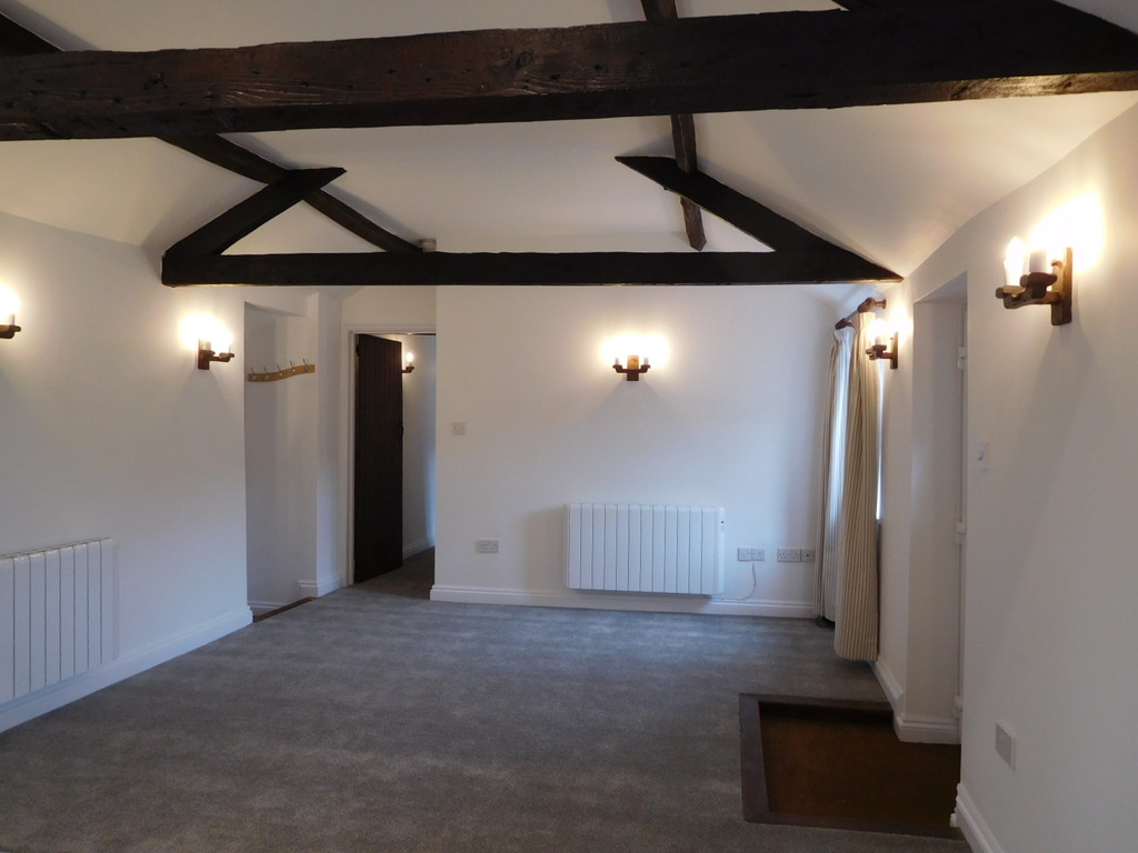 Newlands Farm, Chippenham, SN14
