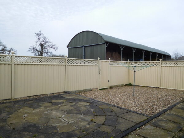 Newlands Farm, Chippenham, SN14