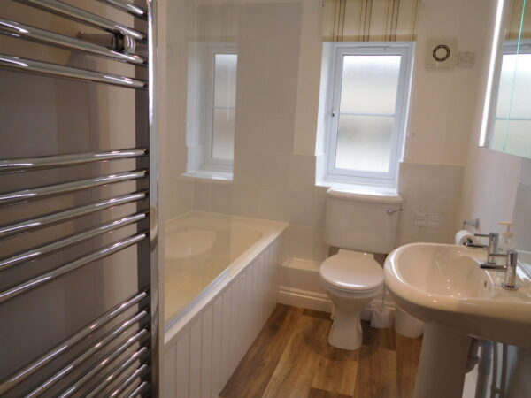 Newlands Farm, Chippenham, SN14