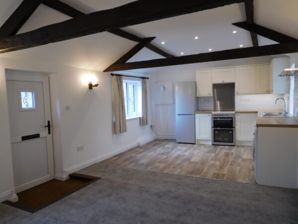 Newlands Farm, Chippenham, SN14