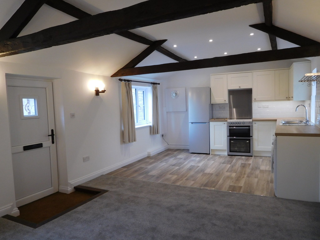 Newlands Farm, Chippenham, SN14