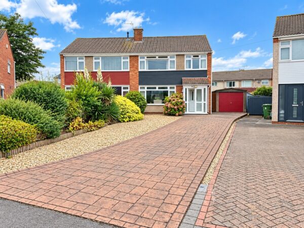 Englands Crescent, Bristol, BS36