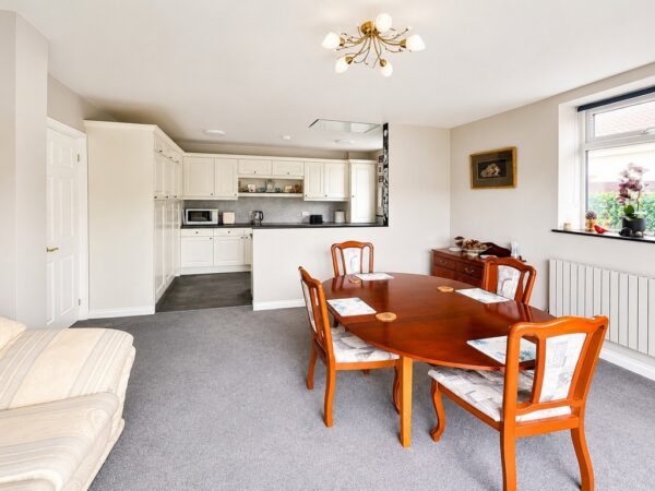 Badminton Road, Coalpit Heath, Bristol