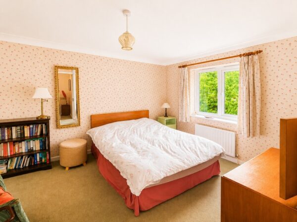 Elmhirst Gardens, Yate, Bristol