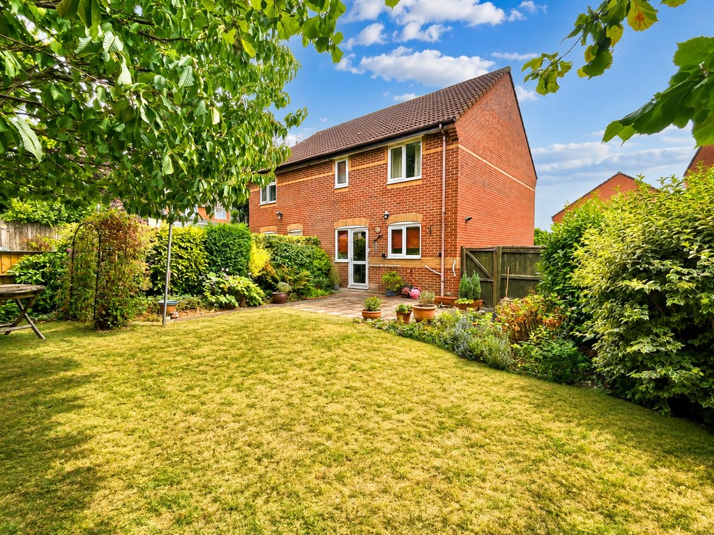 Elmhirst Gardens, Yate, Bristol