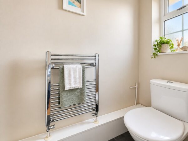 Cornwall Crescent, Bristol, BS37