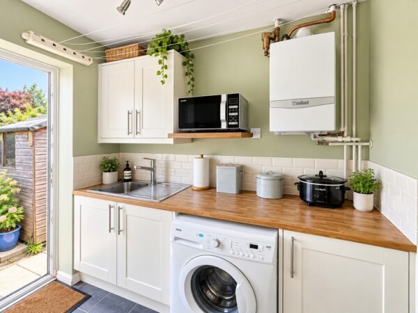 Cornwall Crescent, Bristol, BS37