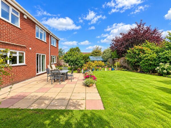 Cornwall Crescent, Bristol, BS37