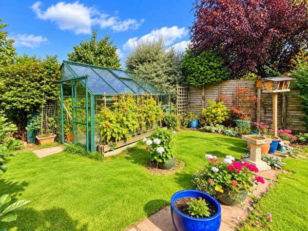 Cornwall Crescent, Bristol, BS37