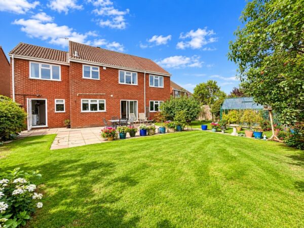 Cornwall Crescent, Bristol, BS37