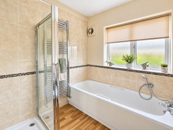 Cornwall Crescent, Bristol, BS37