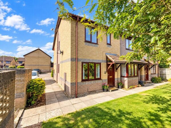 Bennetts Court, Bristol, BS37