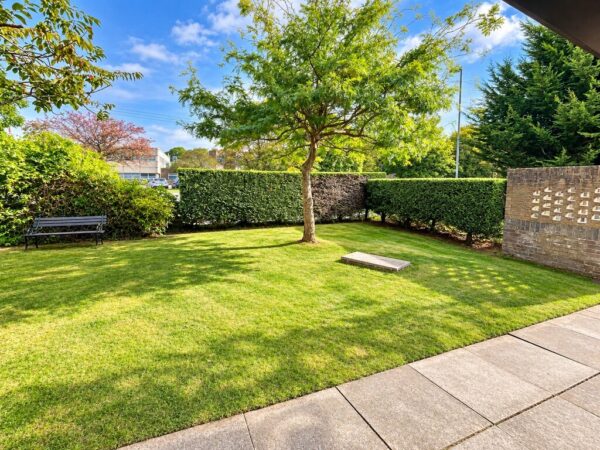 Bennetts Court, Bristol, BS37
