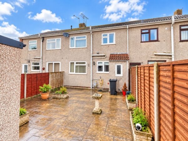 Highworth Crescent, Bristol, BS37
