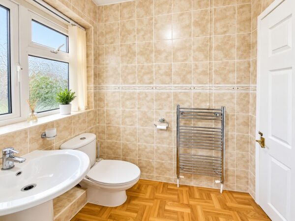 Highworth Crescent, Bristol, BS37