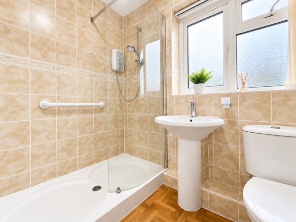 Highworth Crescent, Bristol, BS37