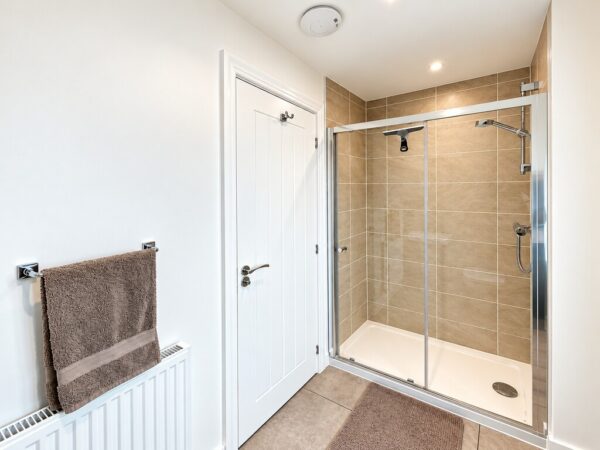 Dowsell Way, Yate, Bristol