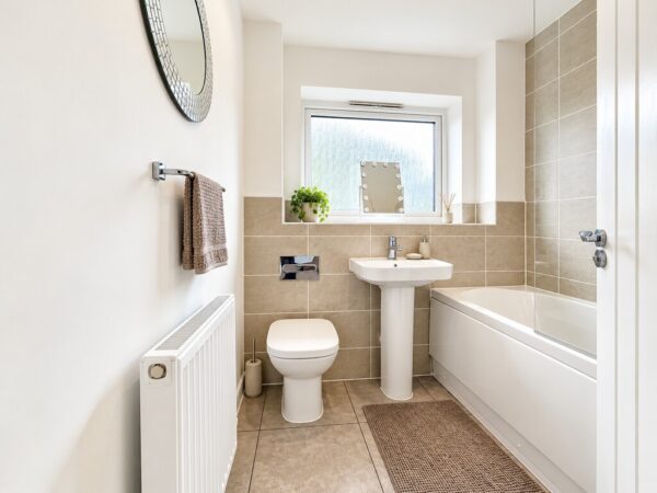 Dowsell Way, Yate, Bristol