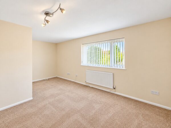 Cranleigh Court Road, Yate, Bristol